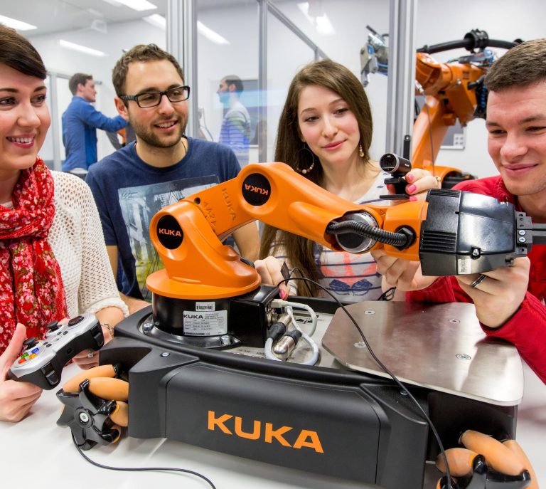 FHK_Robotik_Kuka301a